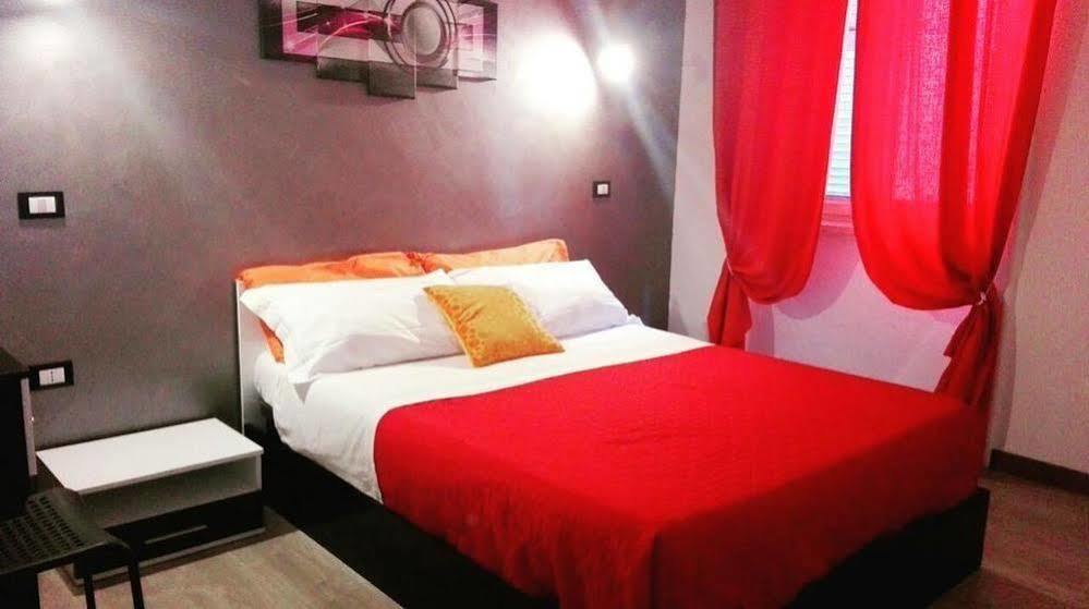 Enzo Luxury Rooms Rom Exterior foto