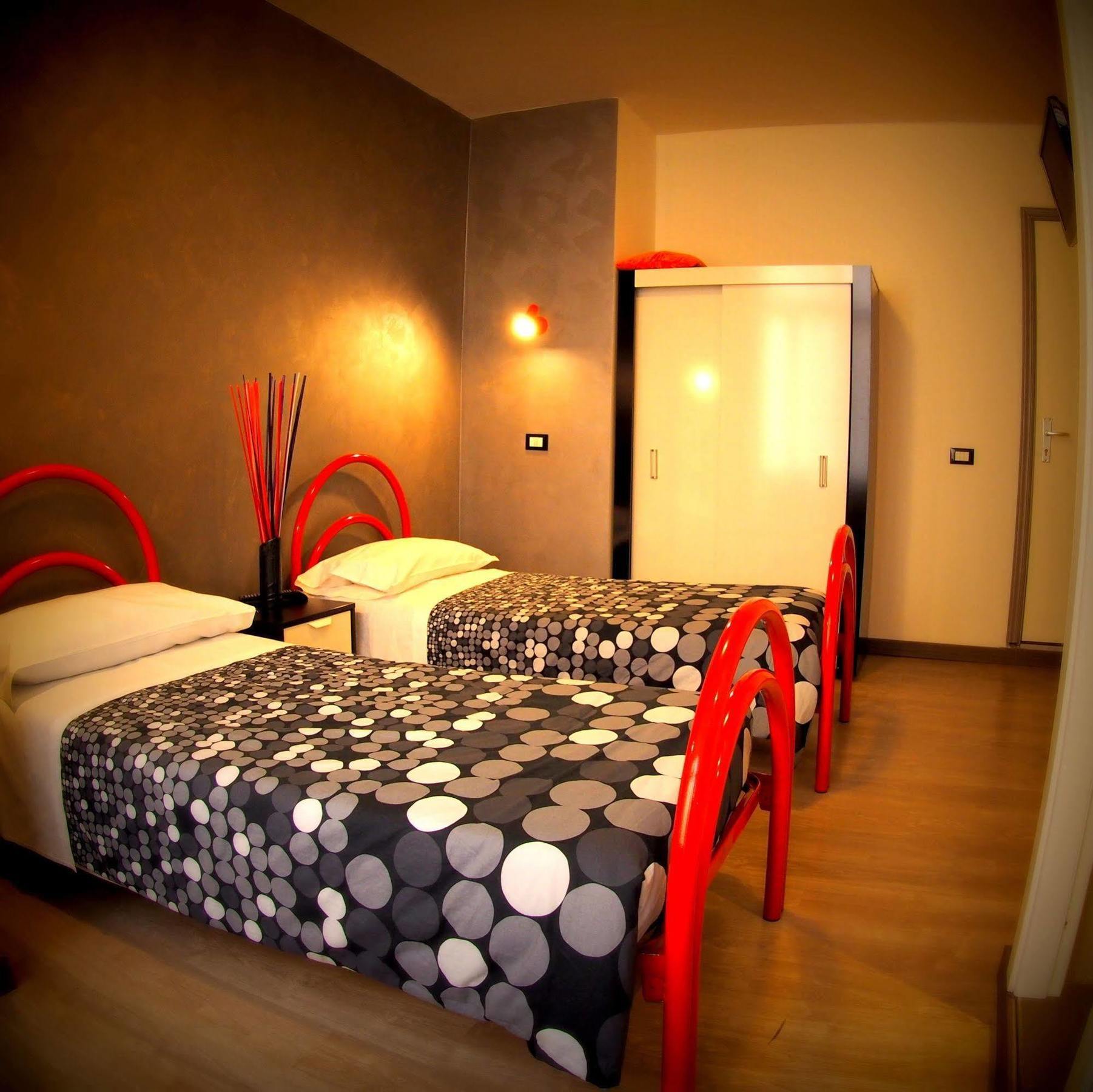 Enzo Luxury Rooms Rom Exterior foto